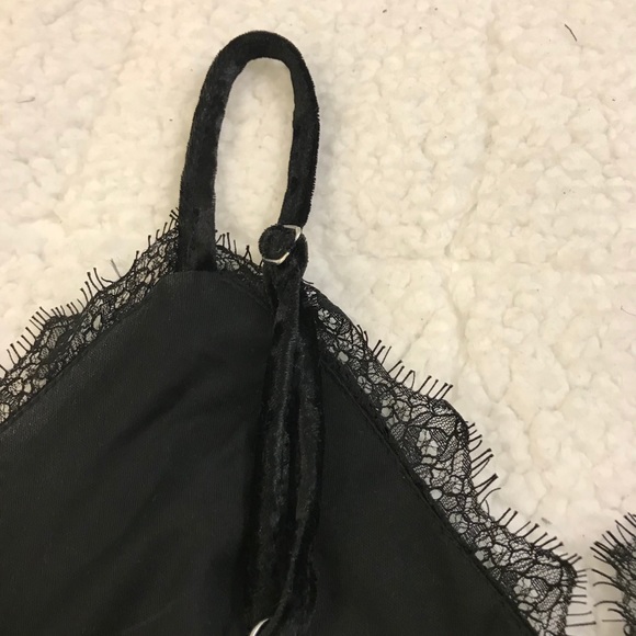 Velvet crop top - Picture 5 of 6